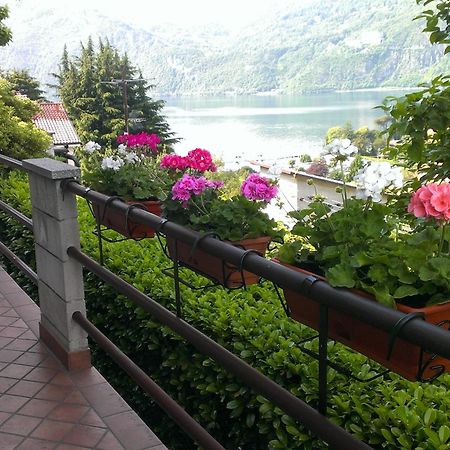 Lake And Guzzi View - Holiday Home Mandello del Lario Kültér fotó