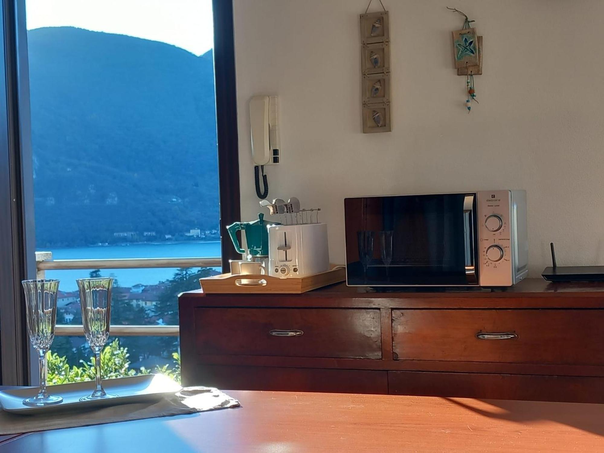 Lake And Guzzi View - Holiday Home Mandello del Lario Kültér fotó