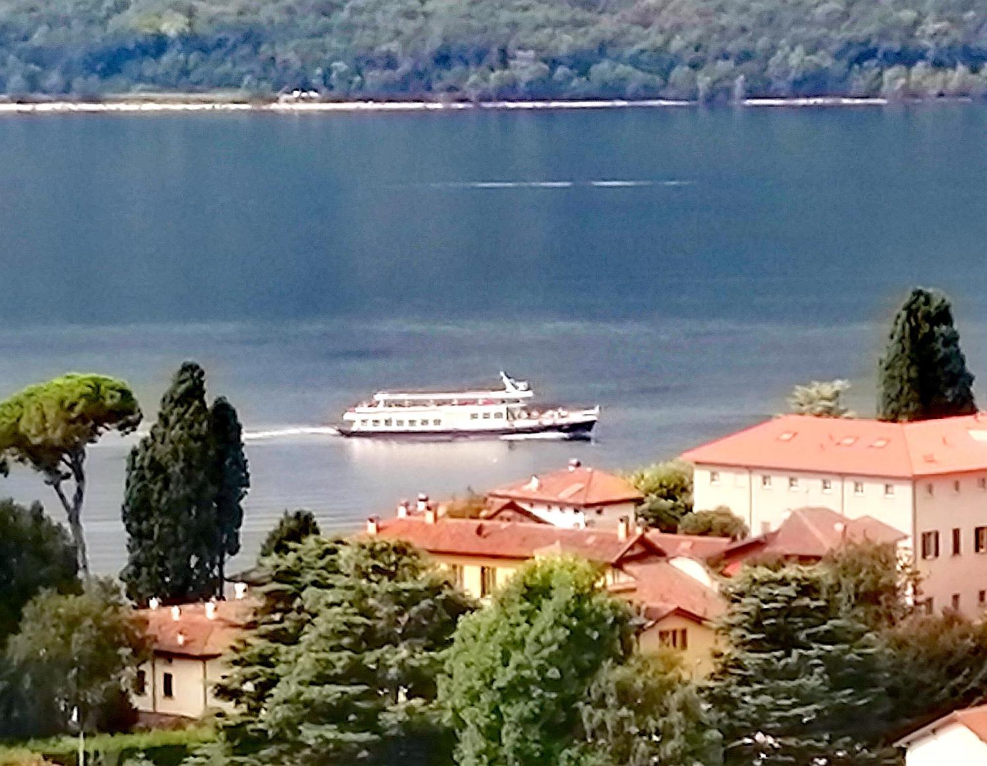 Lake And Guzzi View - Holiday Home Mandello del Lario Kültér fotó