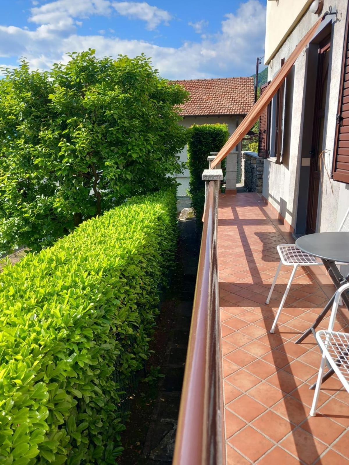 Lake And Guzzi View - Holiday Home Mandello del Lario Kültér fotó
